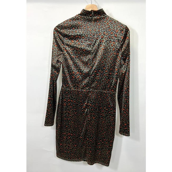 BLACK HALO Green Leopard Print Long Sleeve Turtle Neck Short Body Con - Picture 6 of 7